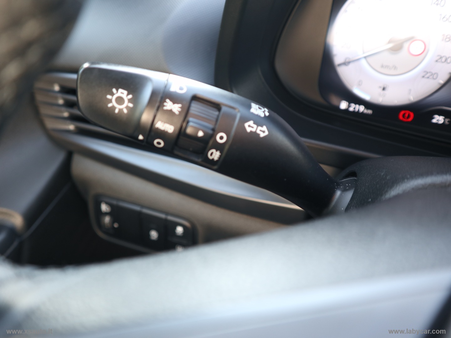 Bayon 1.2 MPI MT XClass - immagine 21