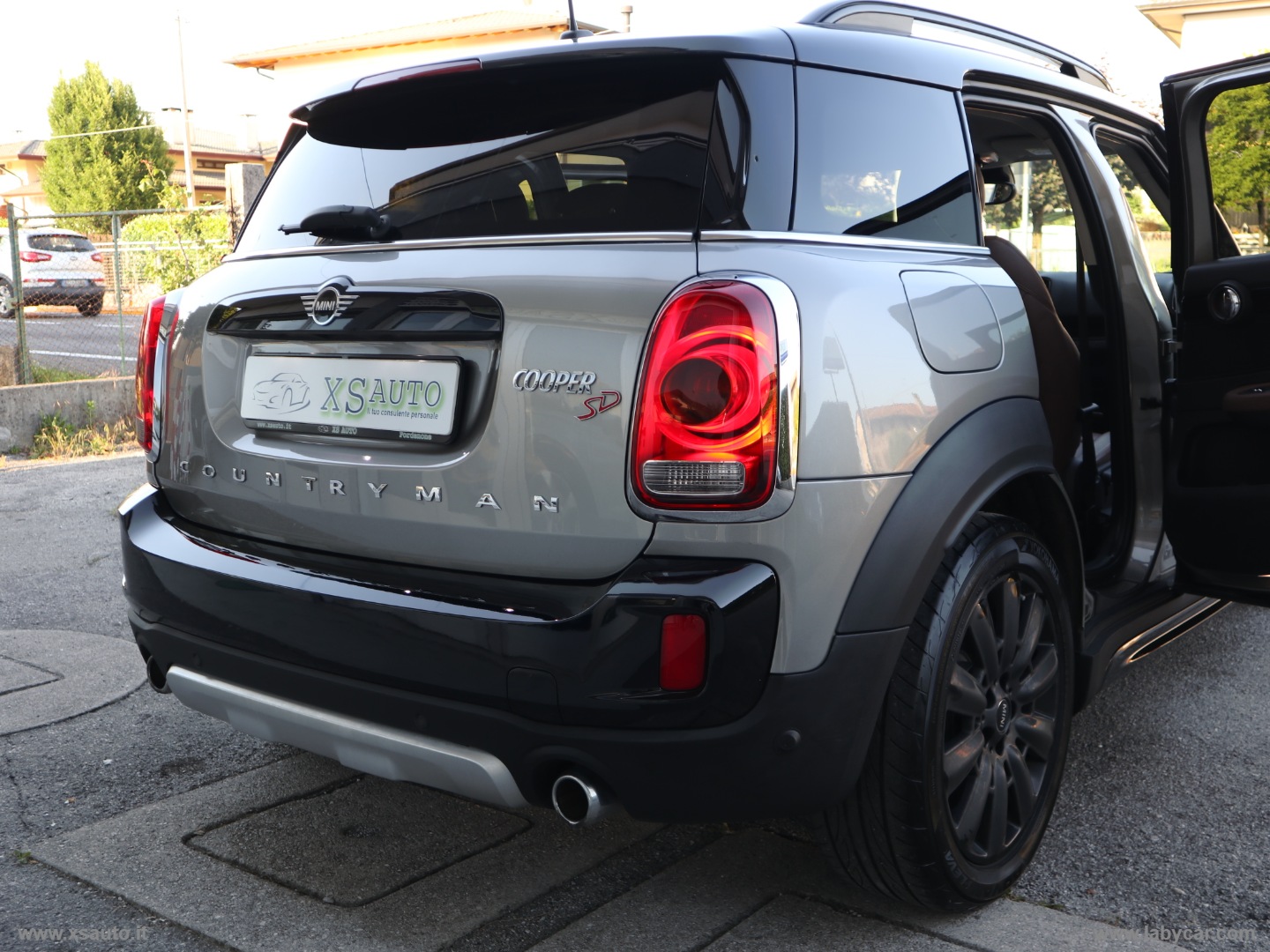 Mini Cooper SD Business Countryman ALL4 - immagine 21