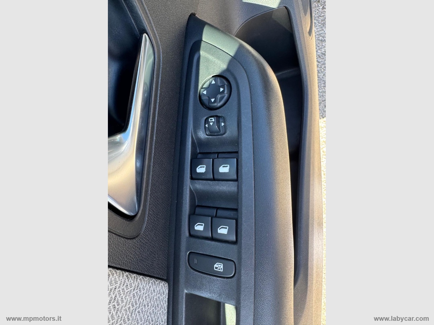 C4 FEEL PACK 1.5 BlueHDi 130CV AUTOMATICA - immagine 21