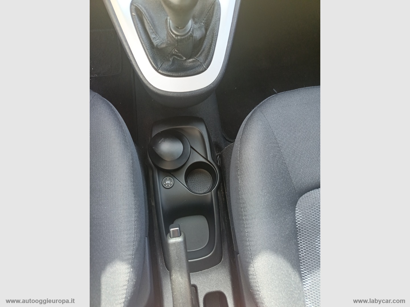 i10 1.2 16V BlueDrive GPL Active - immagine 21