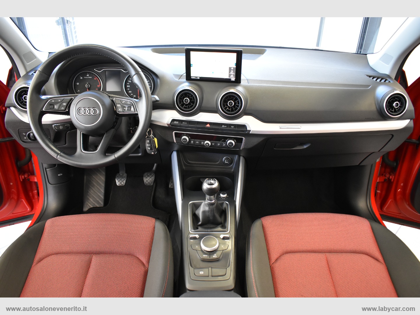 Q2 30 TDI S tronic Identity Black - immagine 21