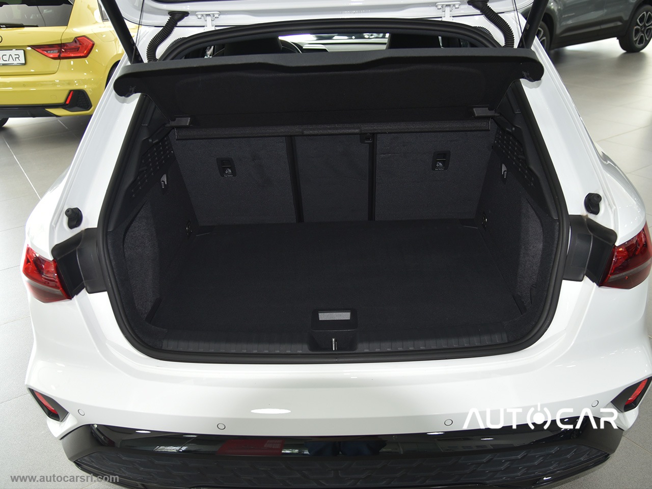 A3 SPB 2.0 TDI 150 CV S tronic S line edit. - immagine 21
