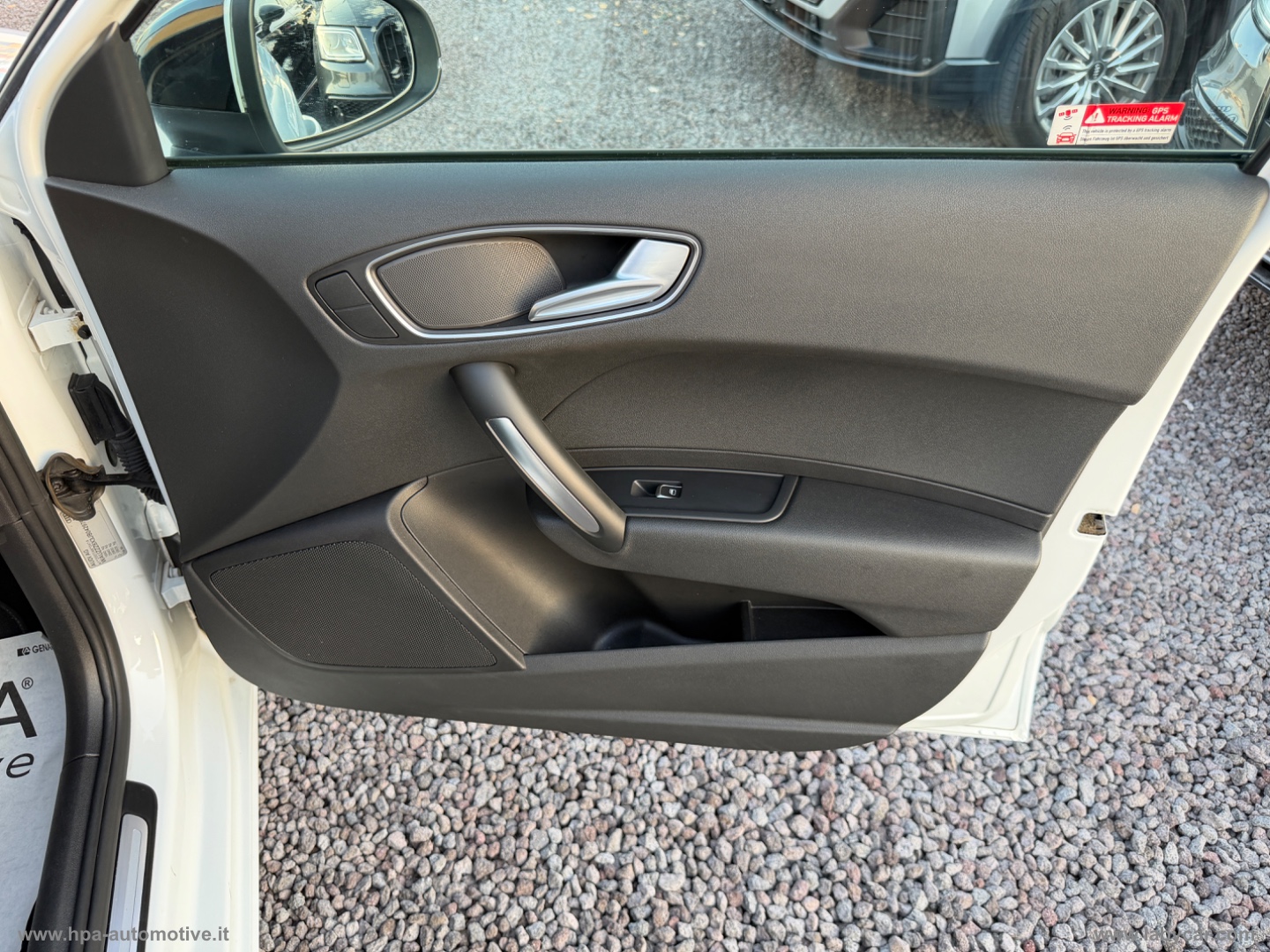 A1 SPORTBACK 1.4 TDI BI XENON LED NAVI - immagine 21