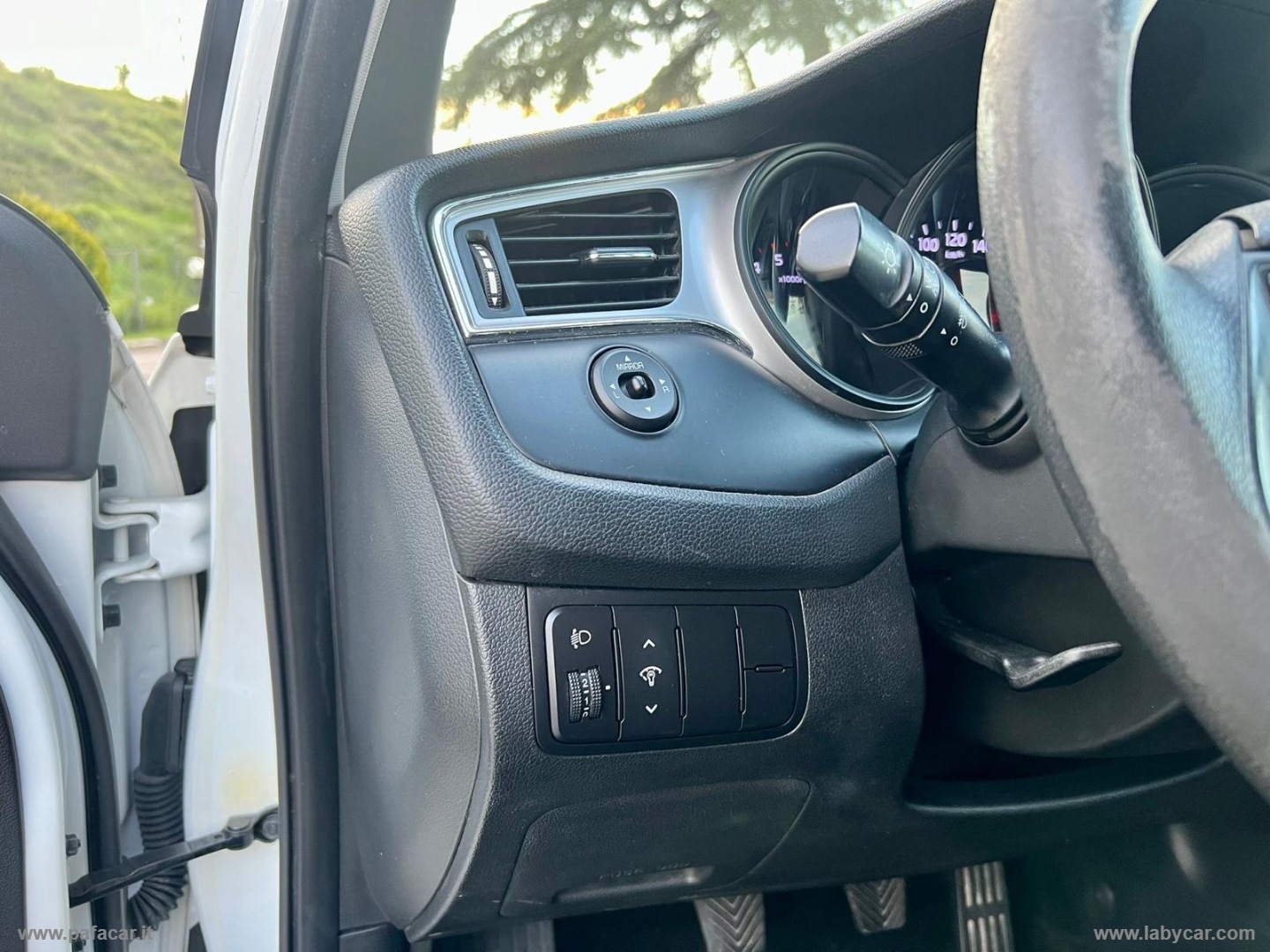 cee d 1.6 CRDi 110 CV SW Active - immagine 21