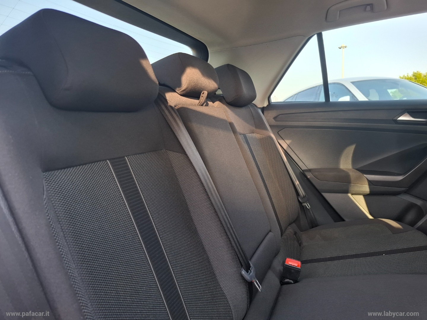 T-Roc 1.5 TSI ACT DSG Life - immagine 21
