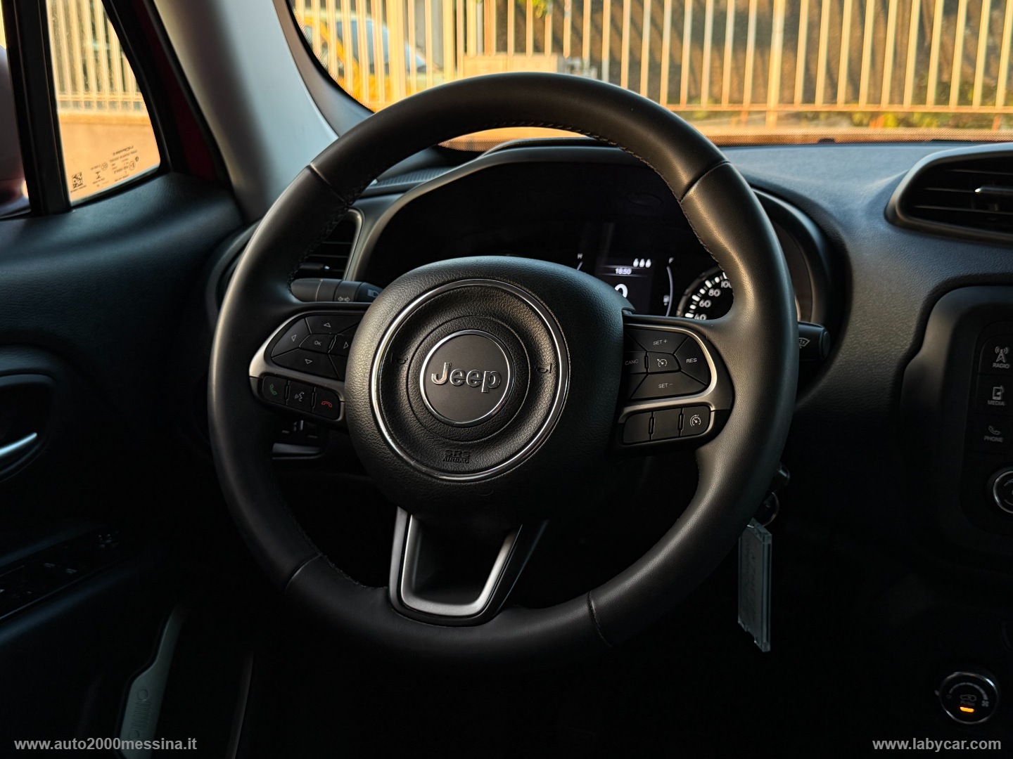 Renegade 1.6 Mjt 130CV Longitude - immagine 21