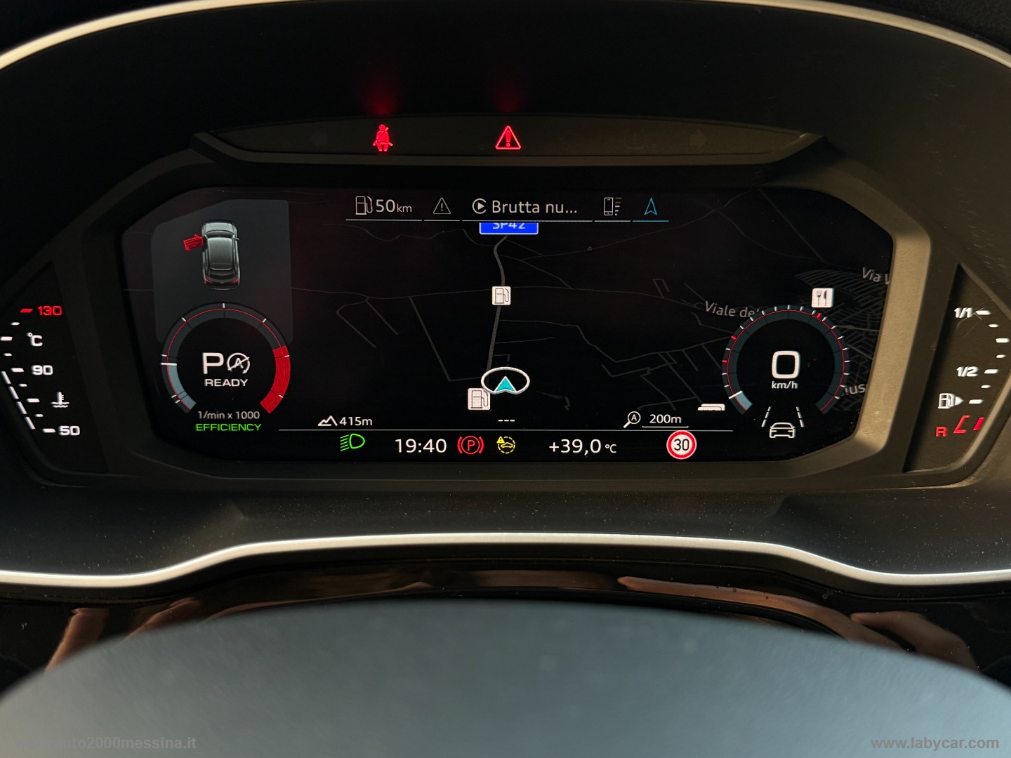 Q3 SPB 35 TDI S tronic Business Plus - immagine 21