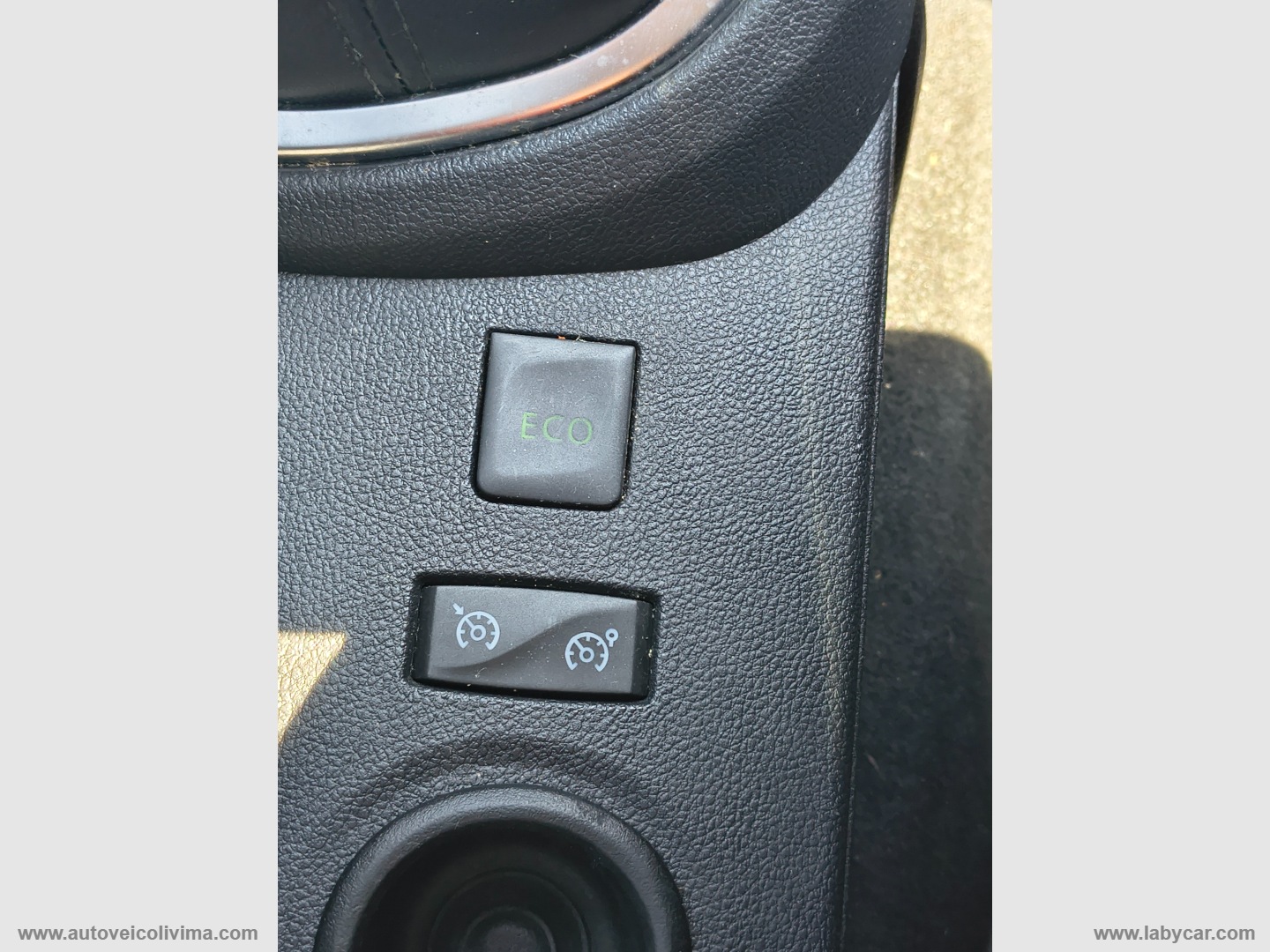 Captur TCe 12V 90 CV Business - immagine 21