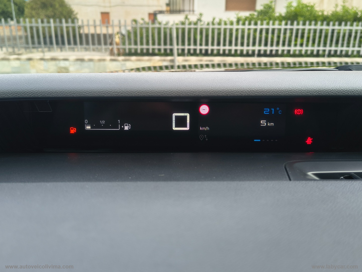 C3 PureTech 100 S&S Max - immagine 21