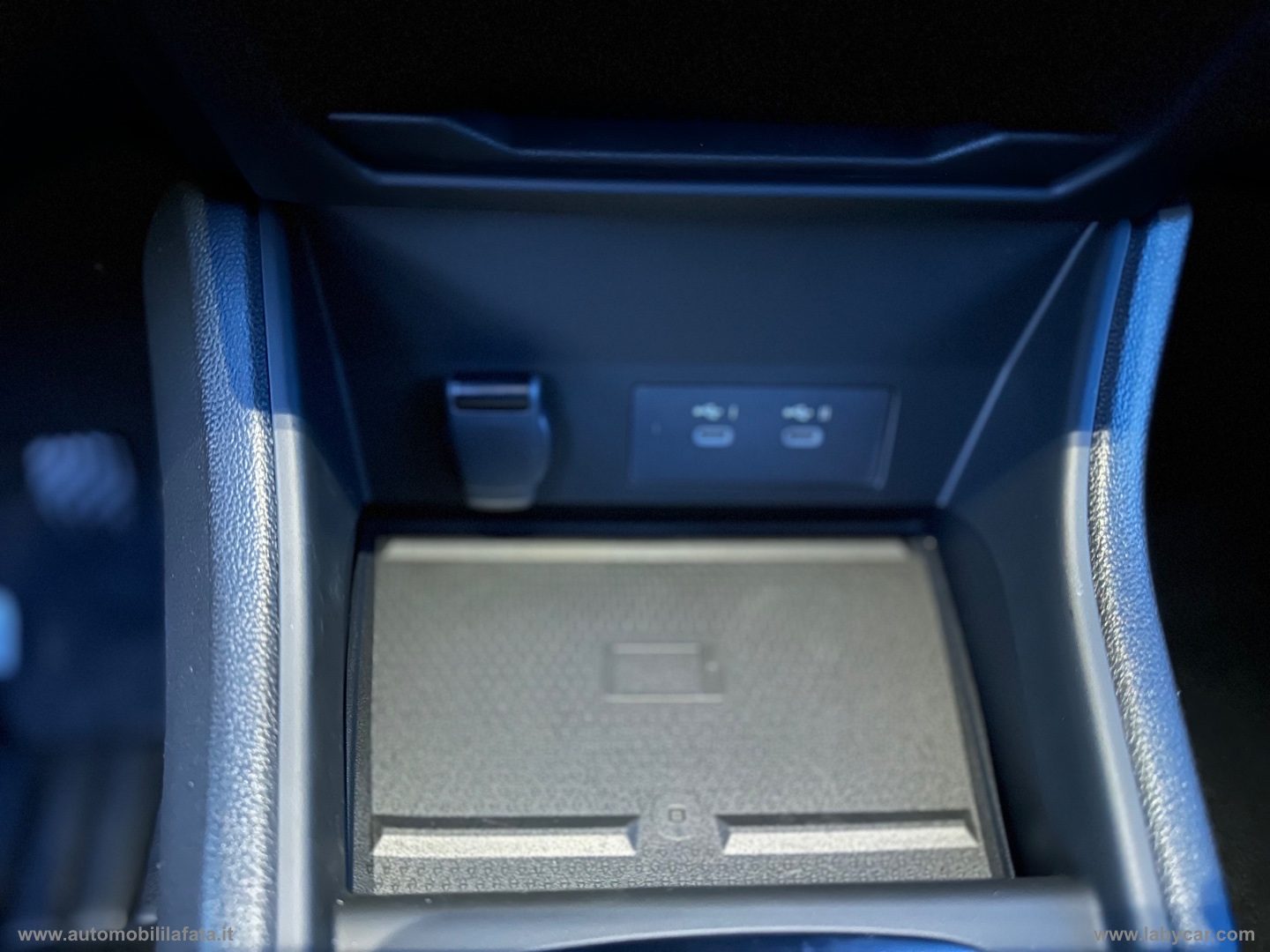 Captur ECO-G 100 CV Techno AZIENDALE KM 3.000 - immagine 21