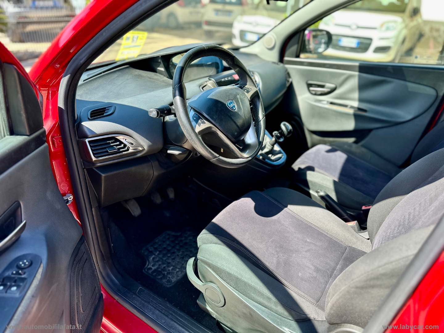 Ypsilon 1.2 69 CV 5p. Gold 69.500 KM - immagine 21