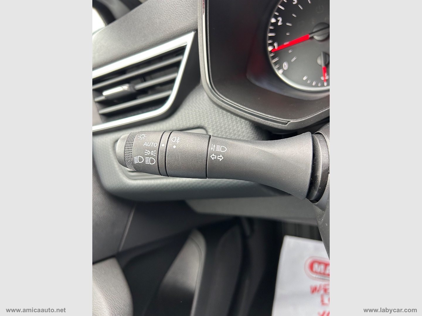 Clio TCe 90 CV 5p. Equilibre - immagine 21