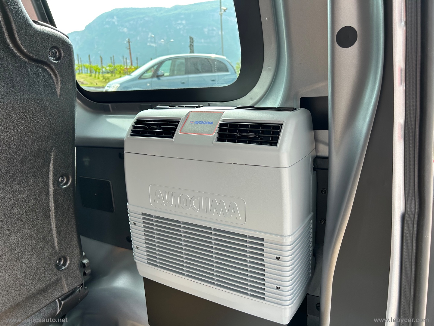 Jumpy BlueHDi 120S&S PL-DC Mobile Furg.M 9 POSTI - immagine 21