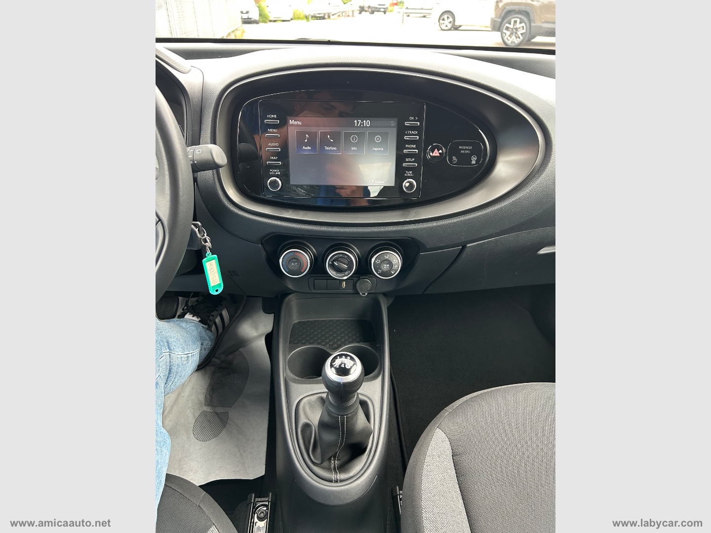 Aygo X 1.0 VVT-i 72 CV 5p. Active - immagine 21