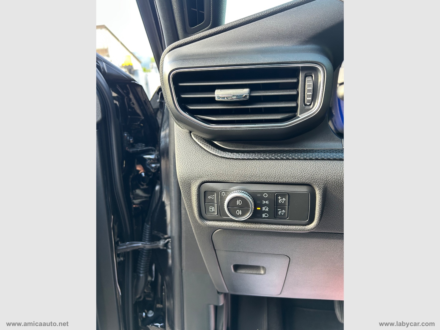 Explorer 3.0 PHEV 457 CV A10 AWD ST Line - immagine 21