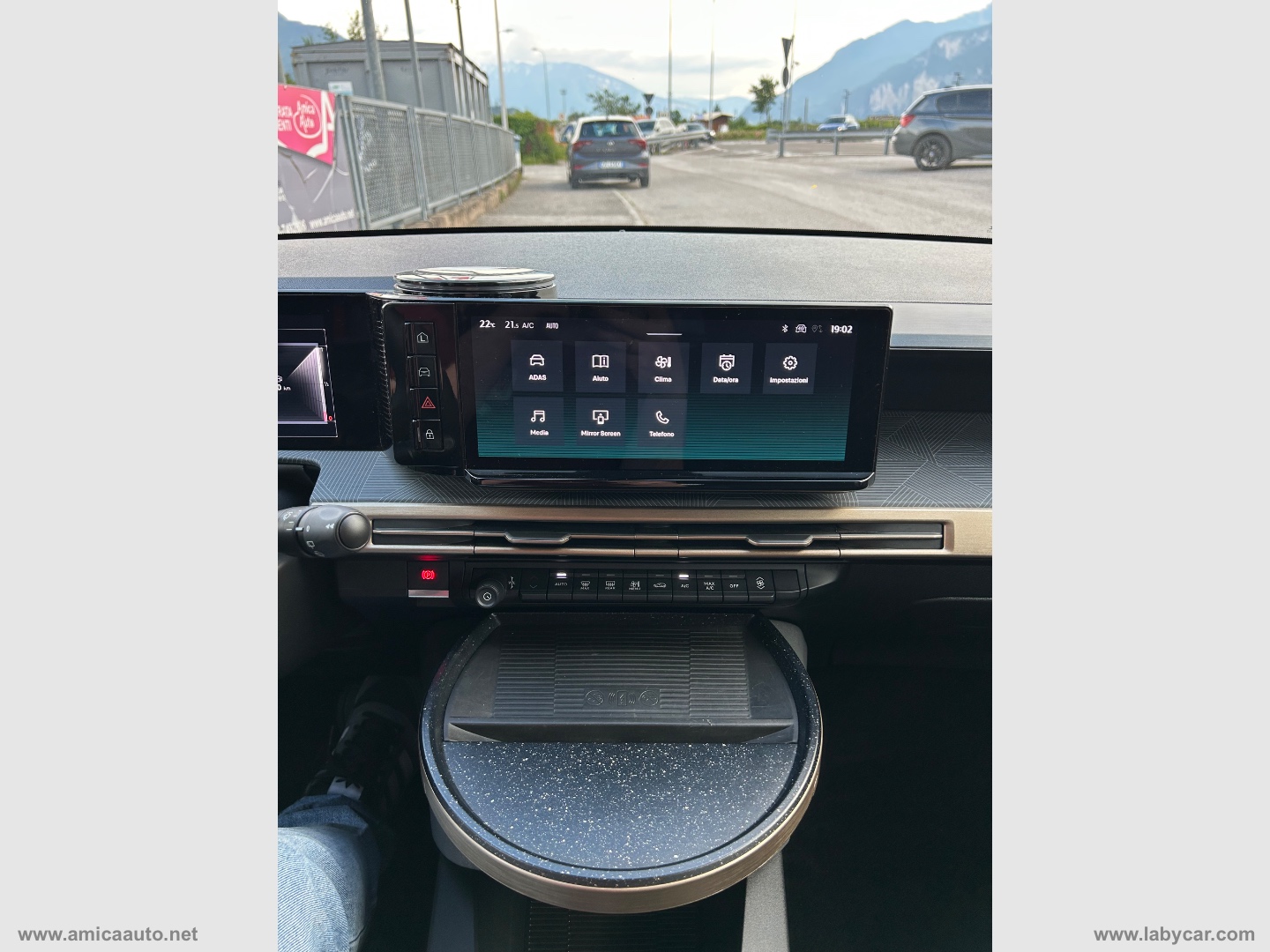Ypsilon Hybrid e-DCT LX - immagine 21