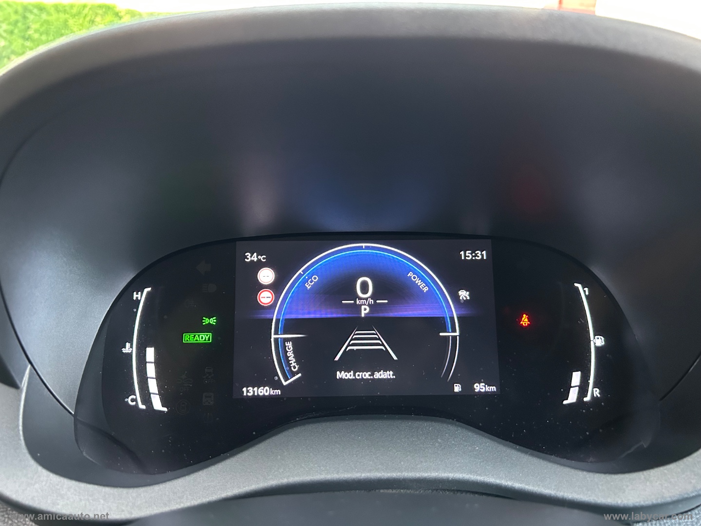 Yaris 1.5 Hybrid 5p. Trend - immagine 21
