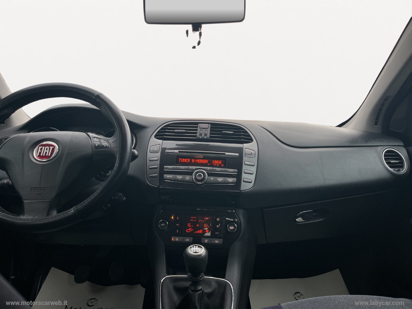 Bravo 1.6 MJT 120 CV Emotion - immagine 21