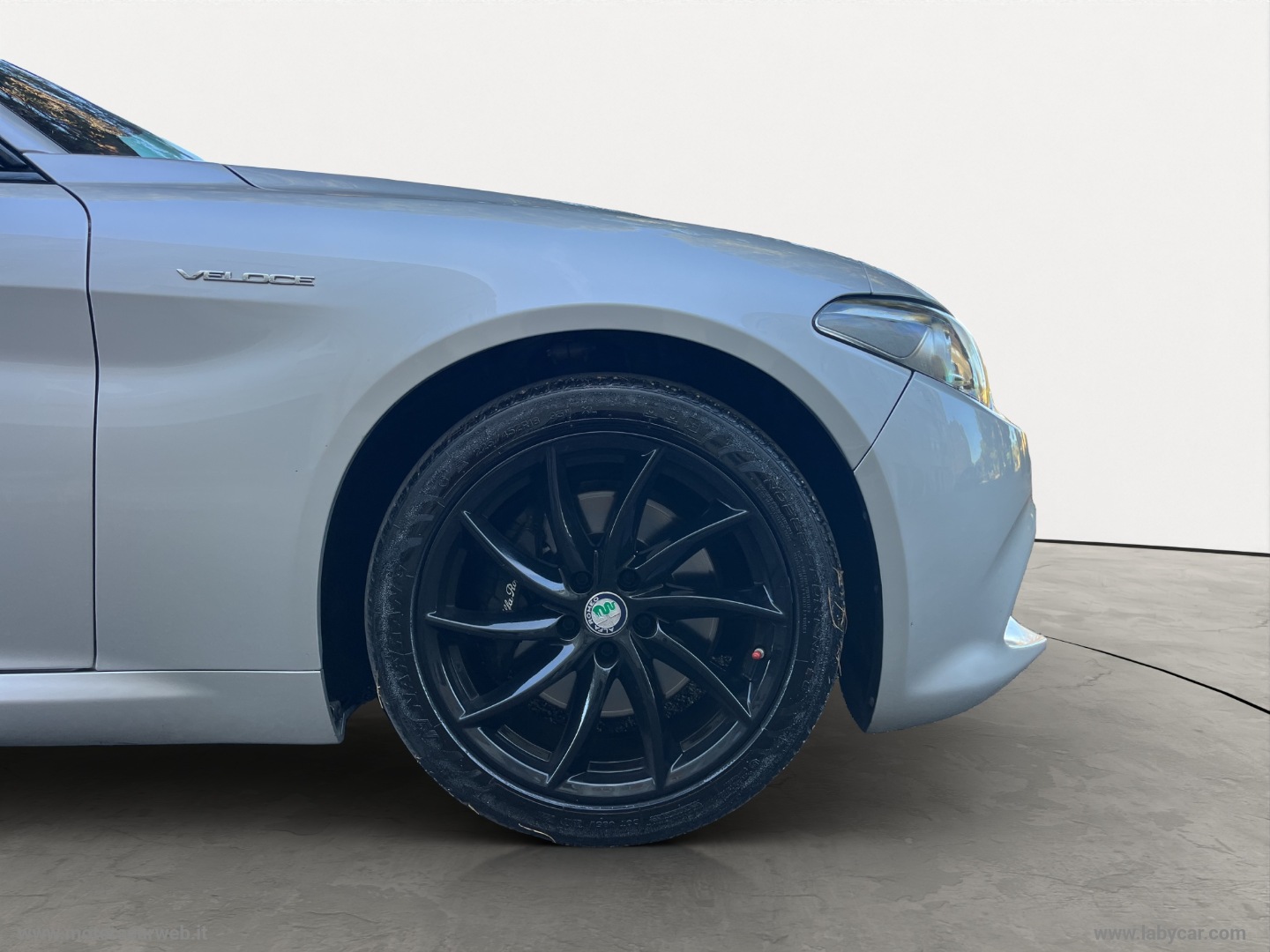 Giulia 2.2 TD 210 CV AT8 AWD Q4 Veloce - immagine 21