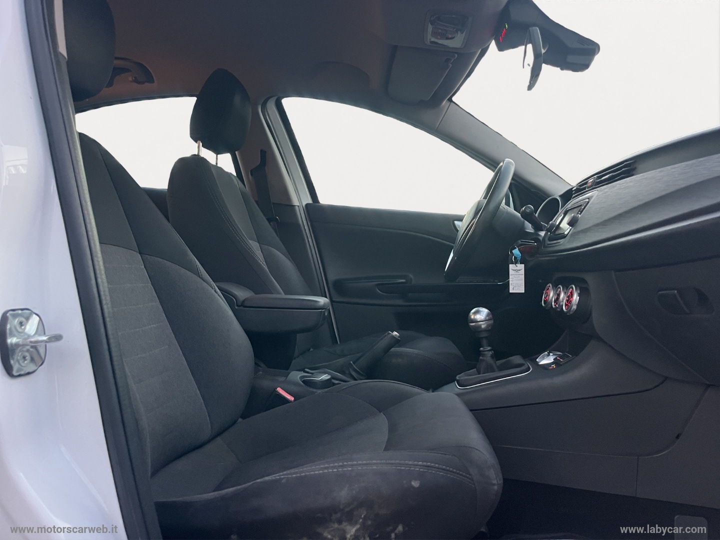 Giulietta 1.6 JTDm-2 105 CV Progression - immagine 21