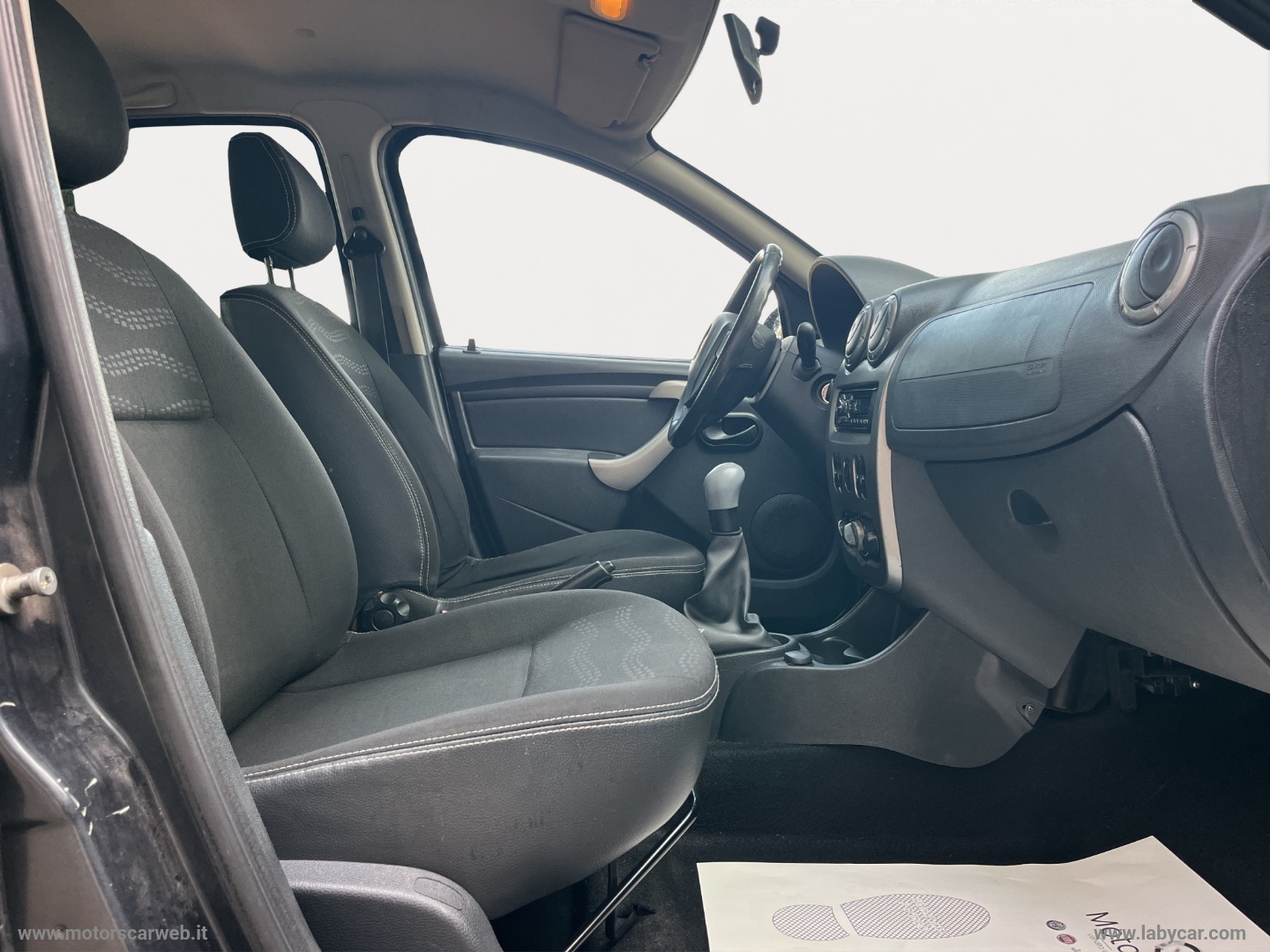 Sandero Stepway 1.6 8V 90 CV - immagine 21