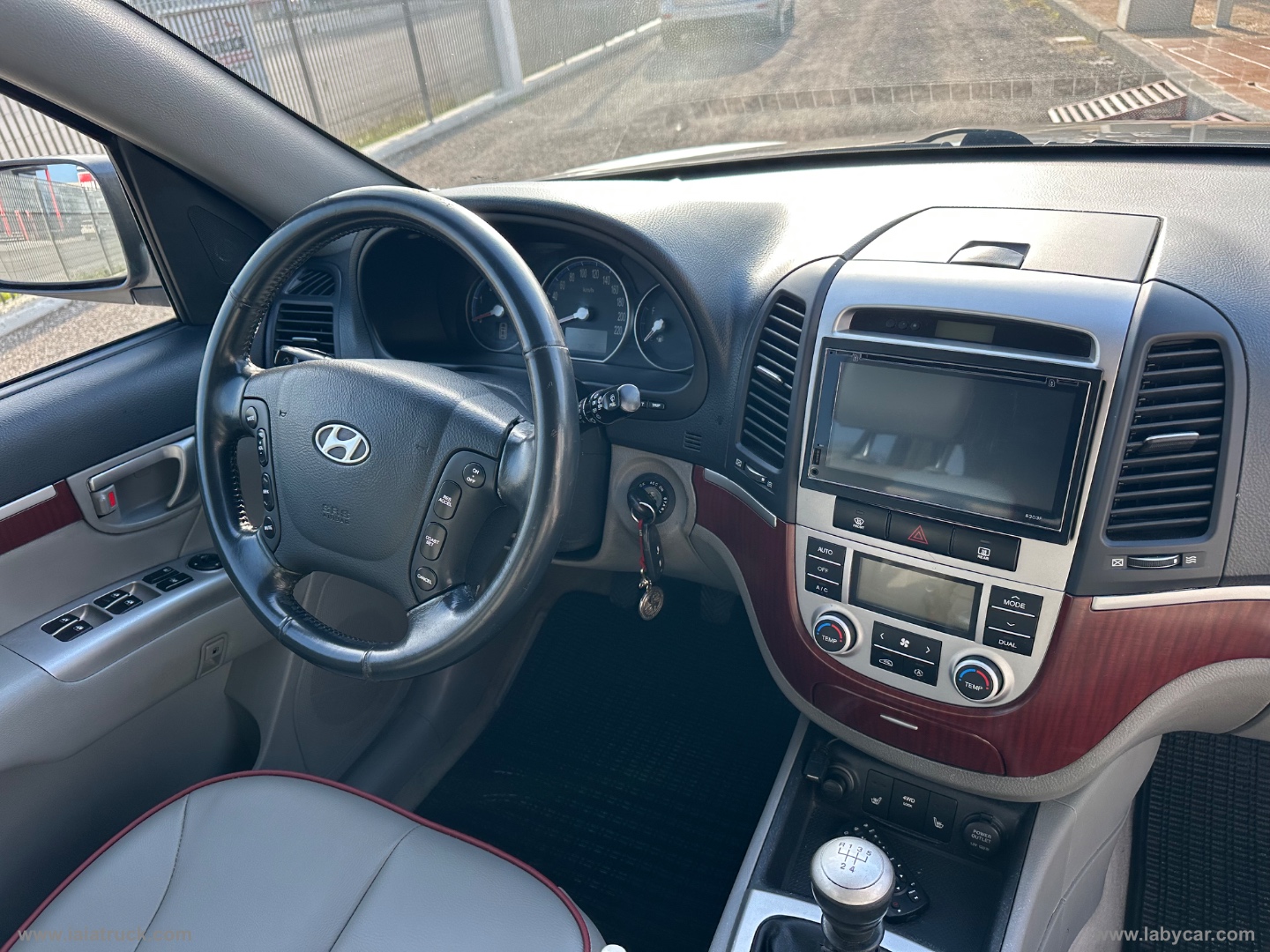 Santa Fe 2.2 CRDi VGT Active 5 p.ti - immagine 21
