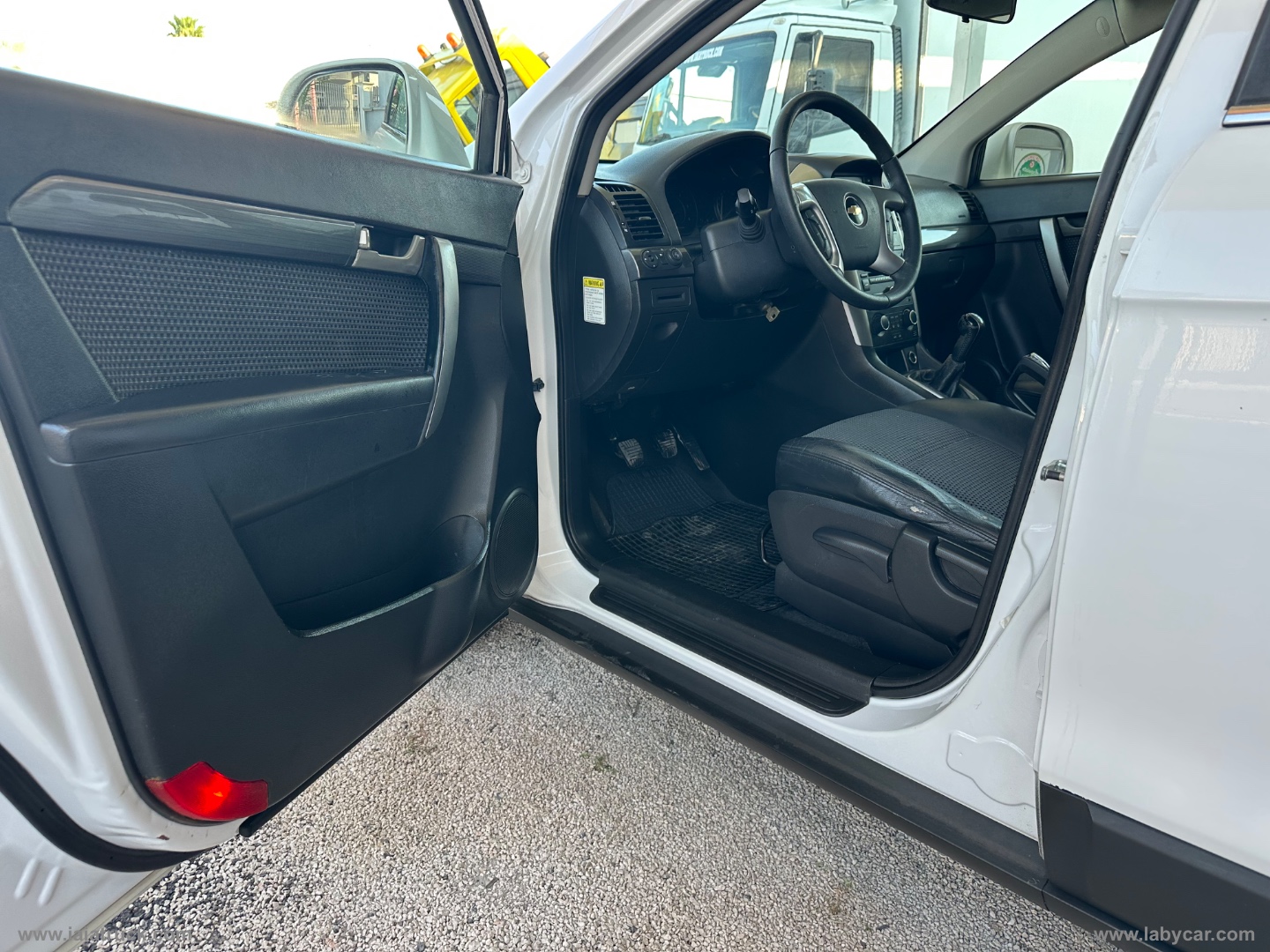Captiva 2.0 VCDi 2WD 7 POSTI - immagine 21