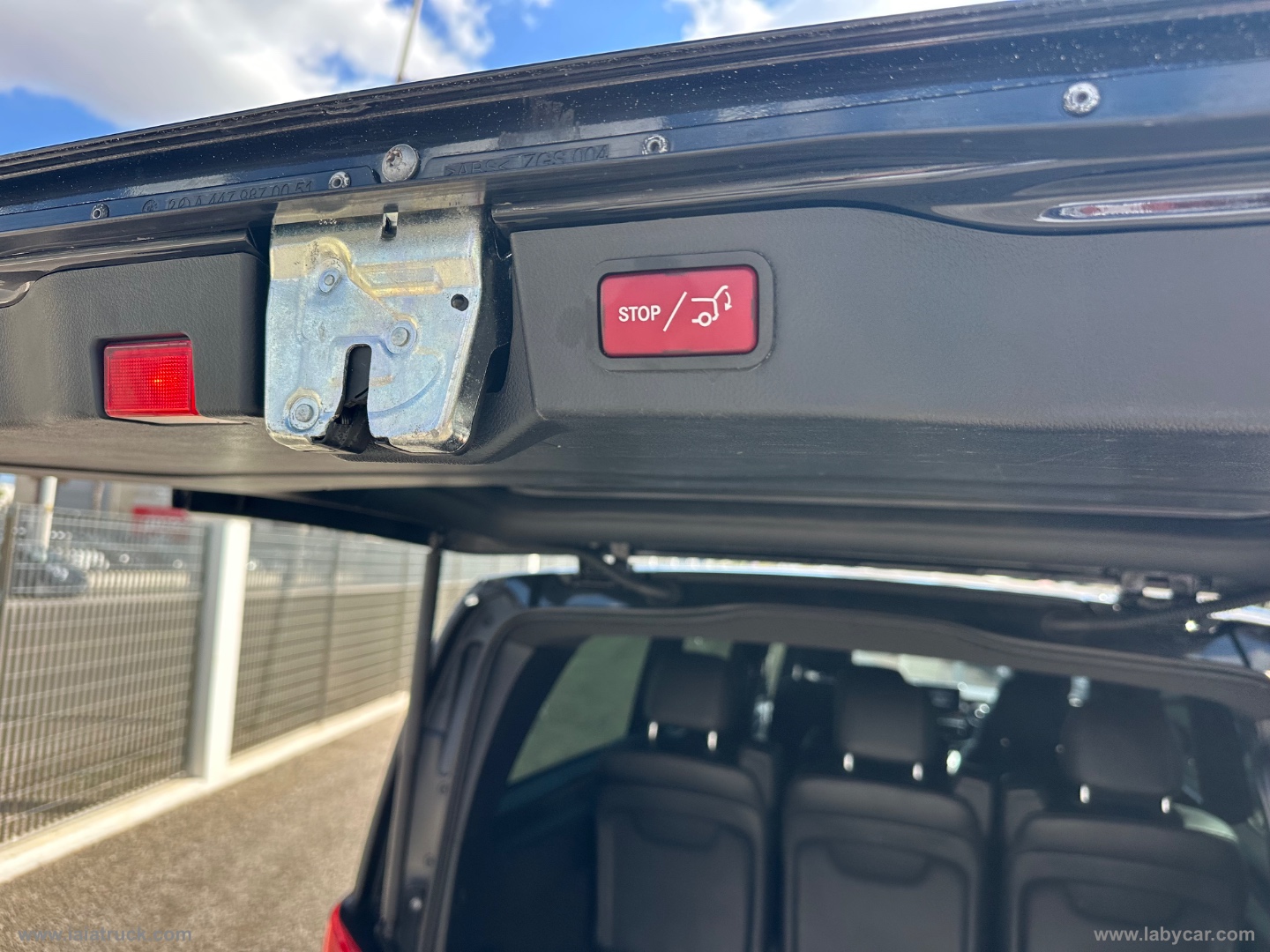 CLASSE V 250 d Aut. 4Matic Premium Extralong 8 POSTI - immagine 21