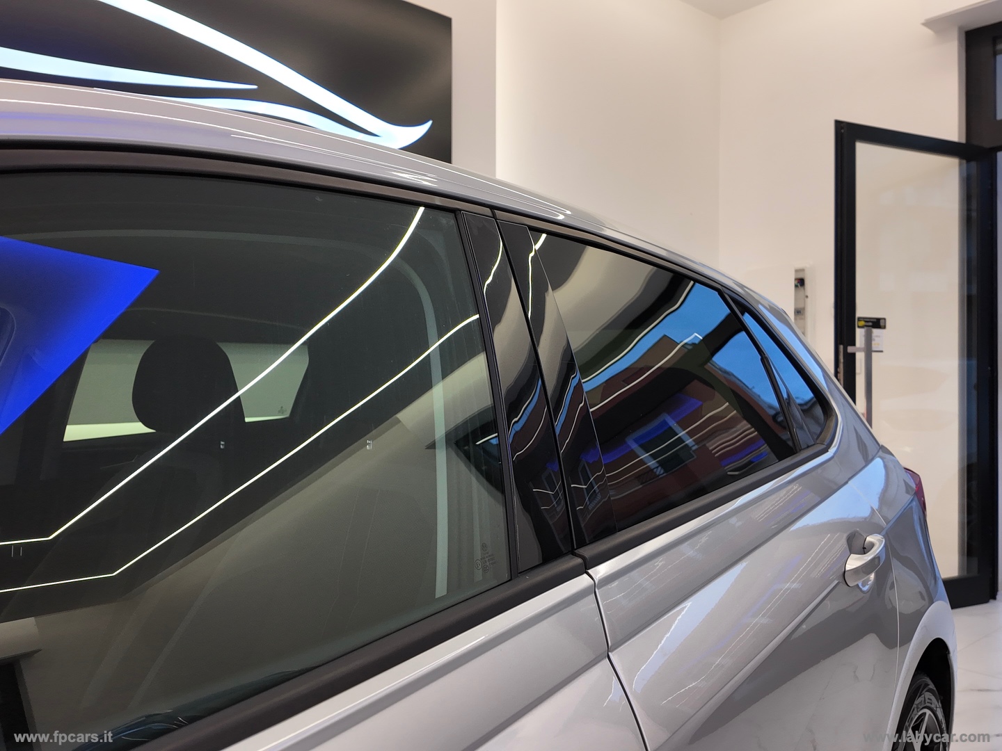 Polo 1.0 TSI 115 CV DSG R-Line - immagine 21