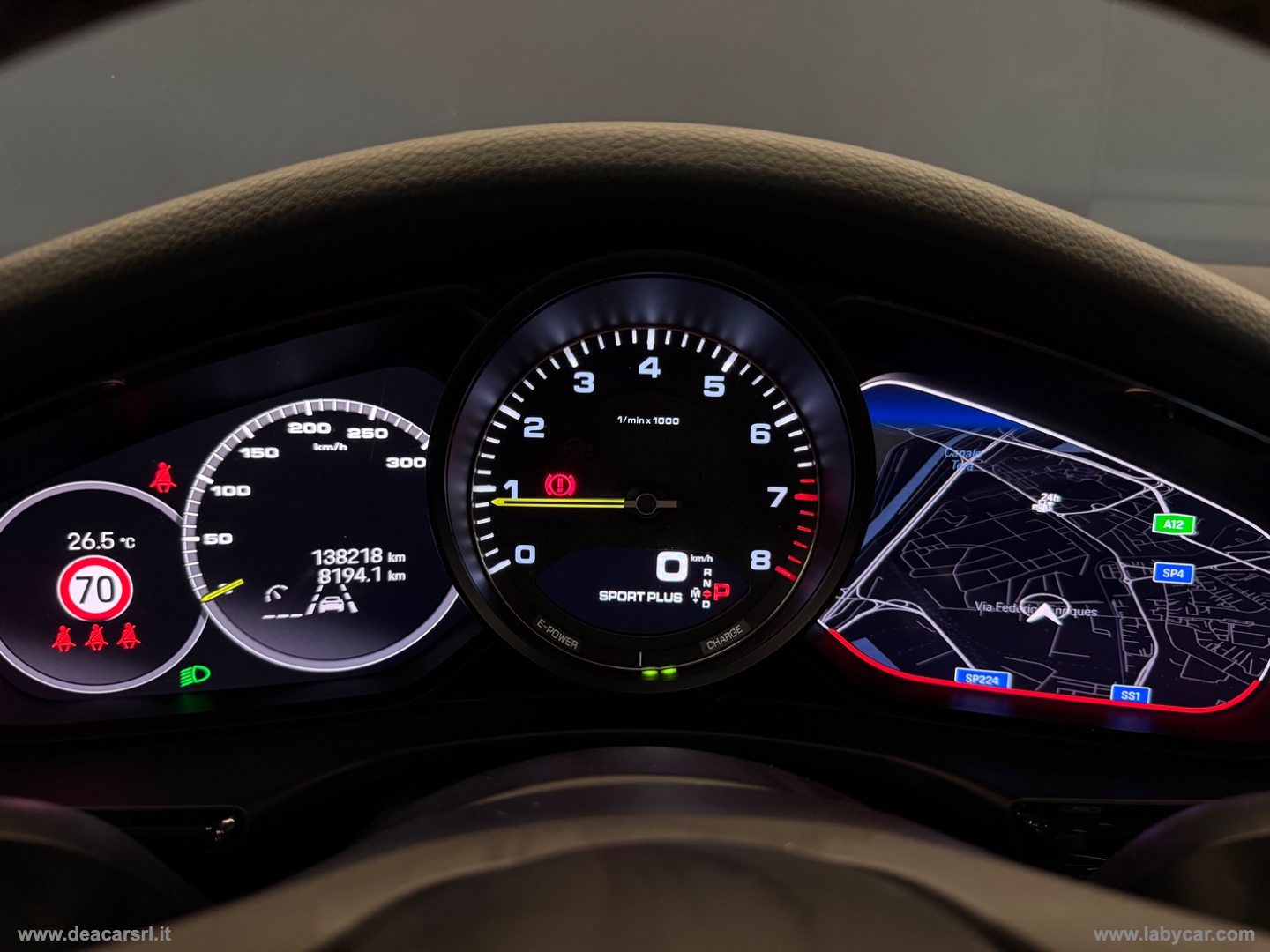 Panamera 4 E-Hybrid - immagine 21