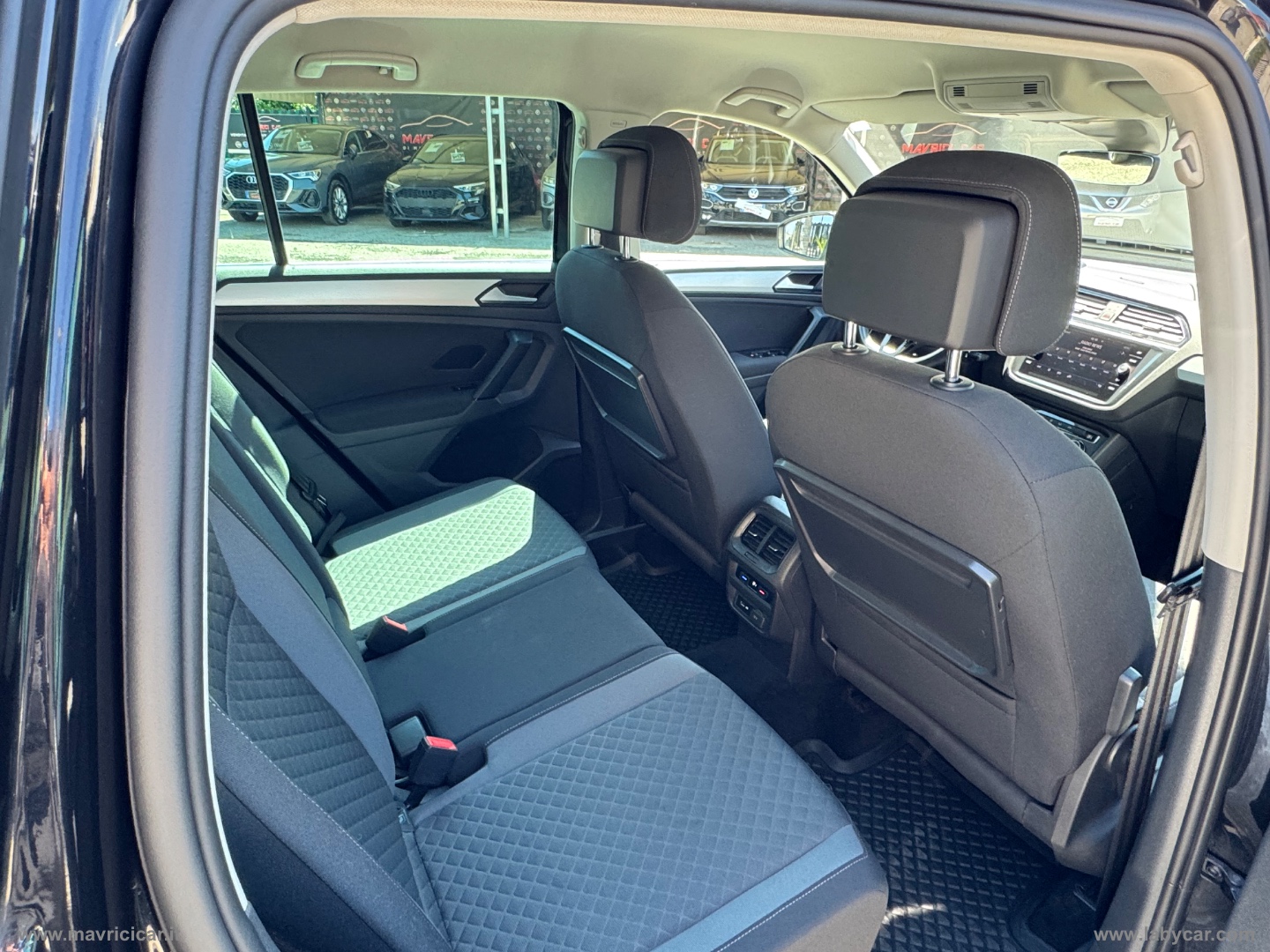 Tiguan 1.6 TDI Style BMT - immagine 21