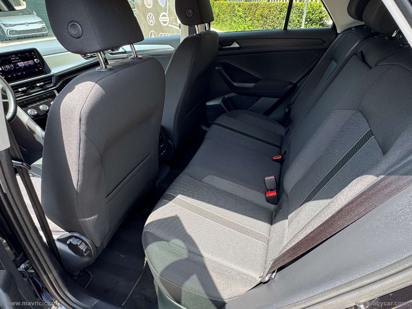 T-Roc 2.0 TDI SCR 150 CV DSG Sport - immagine 21