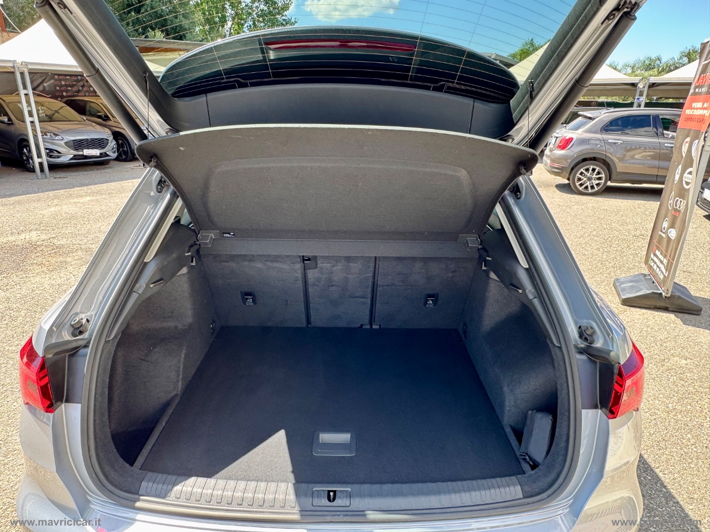 Q3 35 TDI S tronic Business Advanced - immagine 21