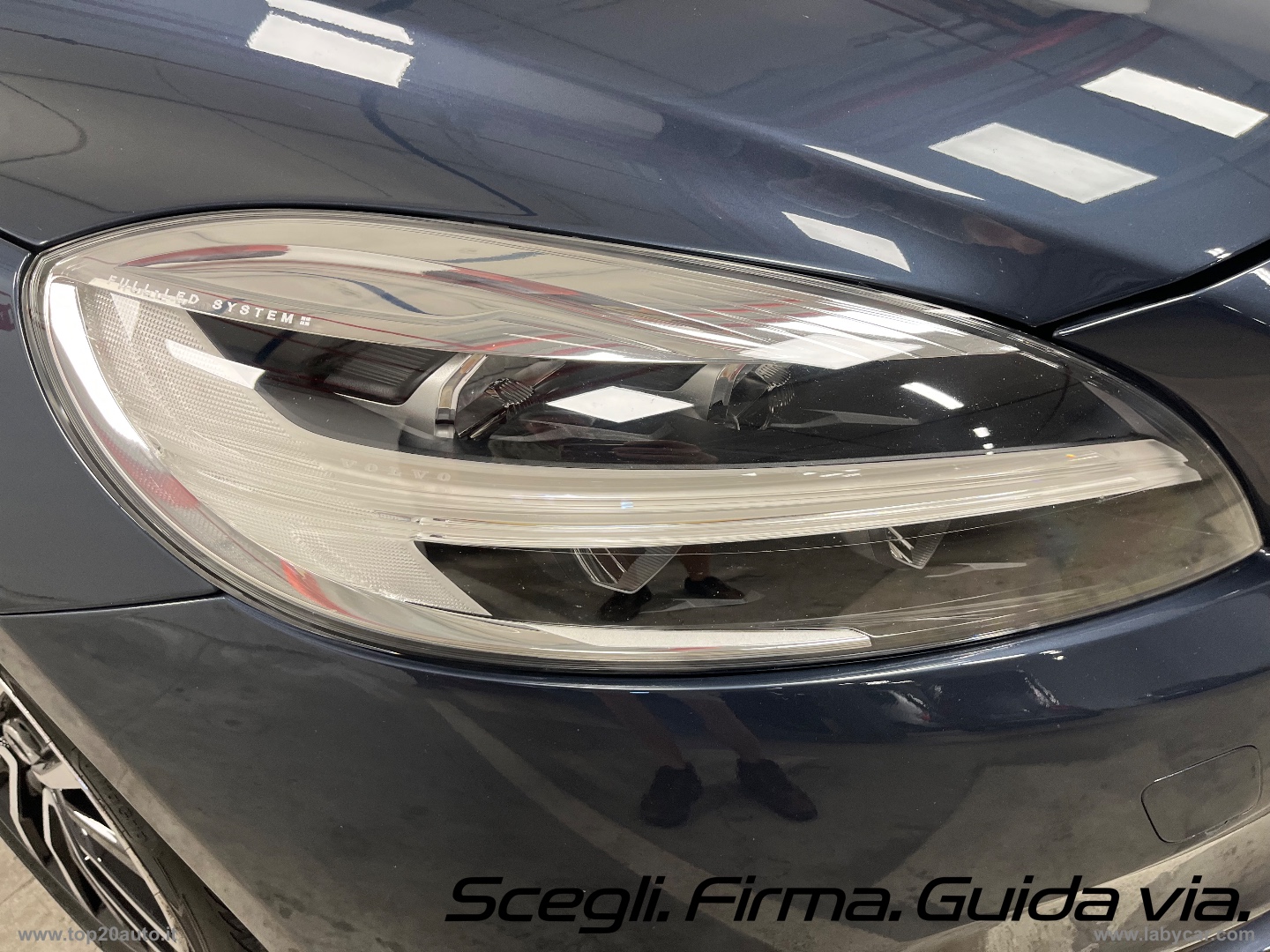 V40 D2 Geartronic Momentum|FARI LED|8 GOMME|PELLE - immagine 21