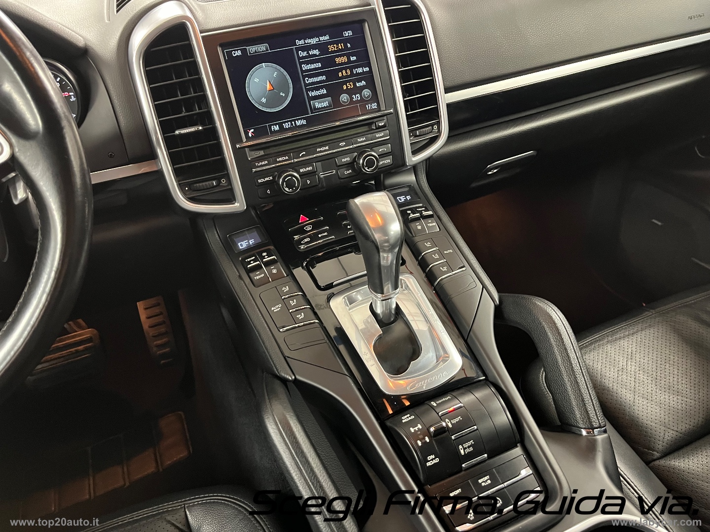 Cayenne 3.0 Diesel TETTO LUNGO PELLE TOTALE CERCHI 21 - immagine 21