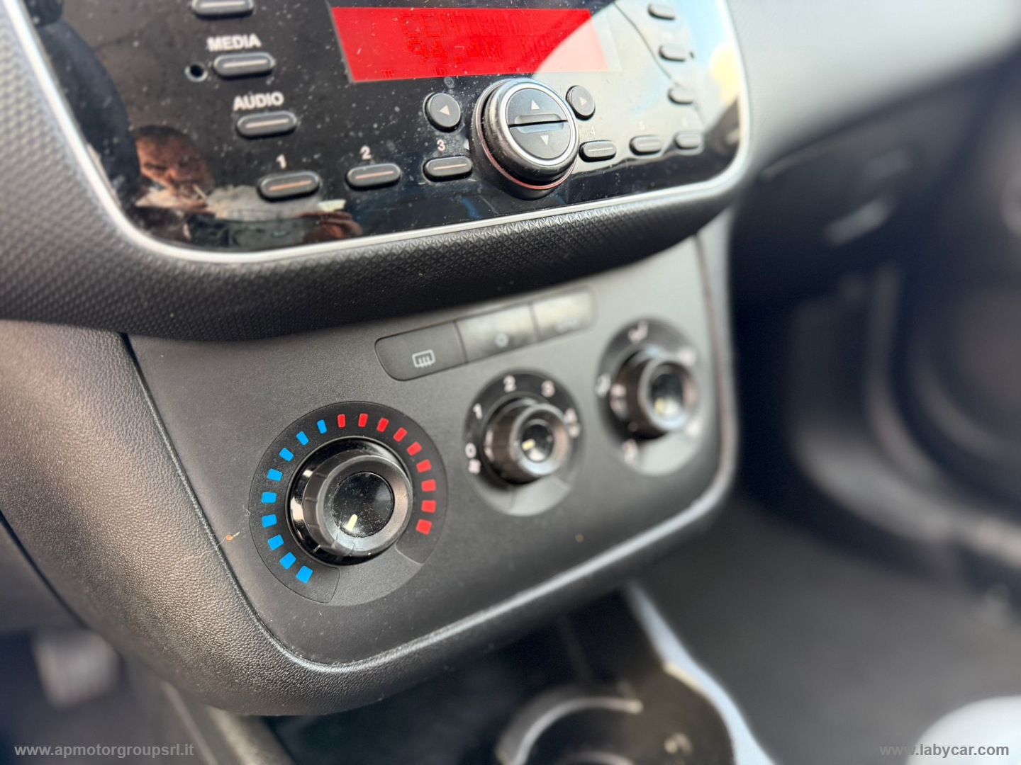 Punto 1.2 8V 3p. Pop - immagine 21