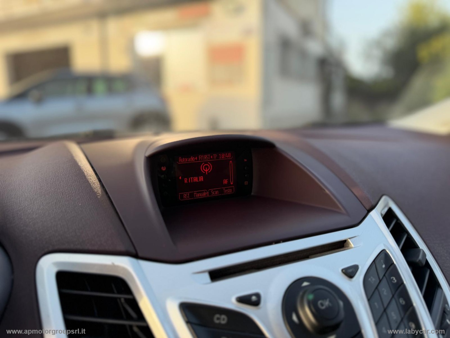 Fiesta 1.2 16V 5p. Titanium - immagine 21