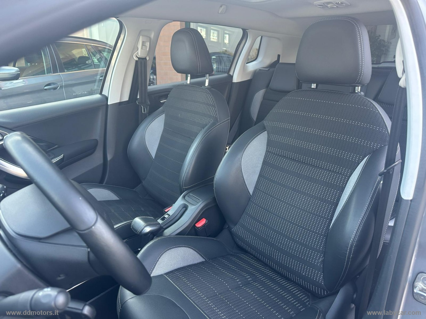 2008 BlueHDi 100 Allure *NEOPATENTATI* - immagine 21