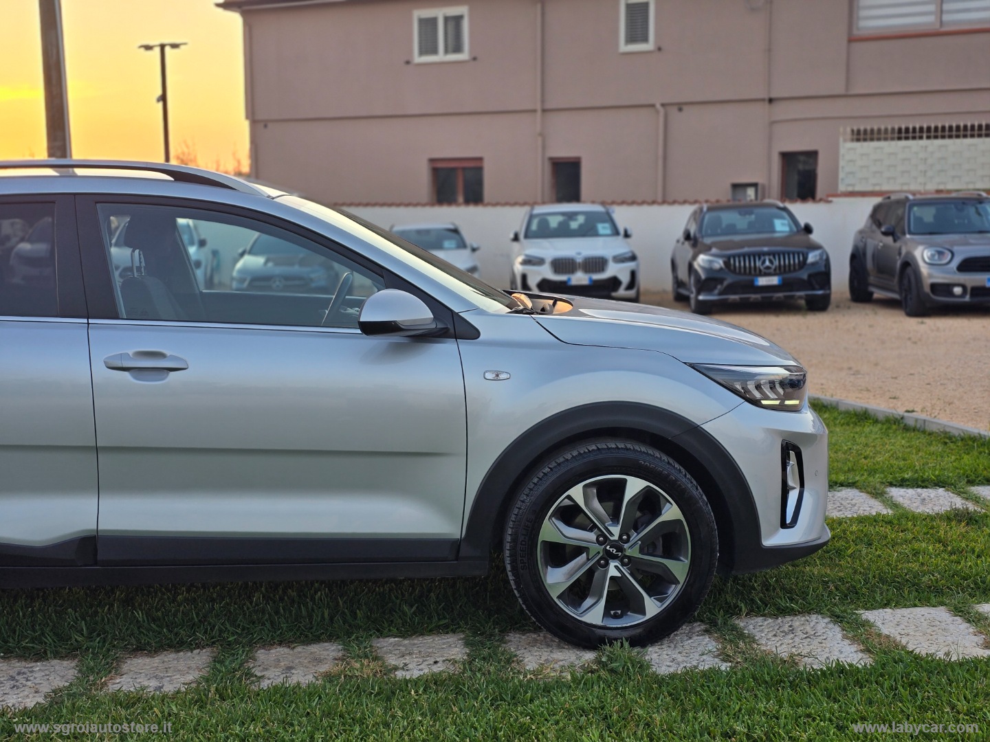 Stonic 1.0 T-GDi 100 CV MHEV iMT Style - immagine 21
