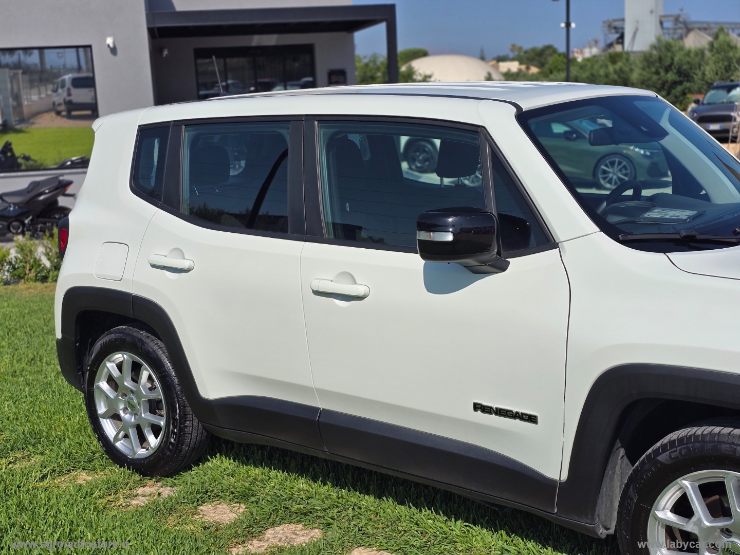 Renegade 1.6 Mjt 130CV Limited - immagine 21