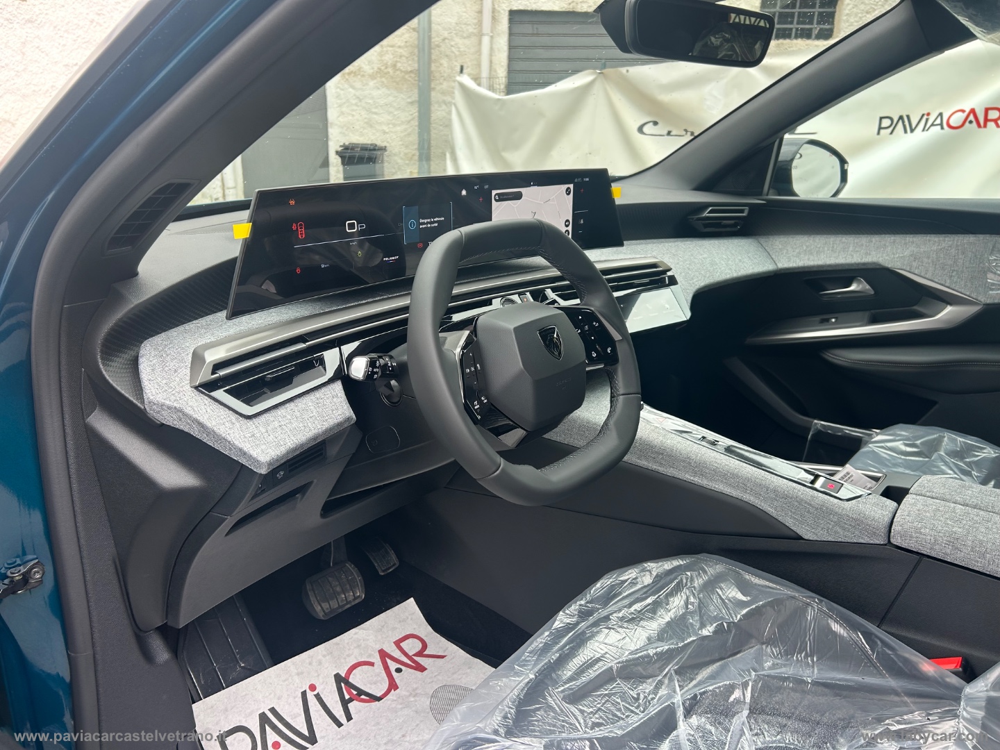 3008 Hybrid 145 e-DCS6 Allure KM/0 - immagine 21