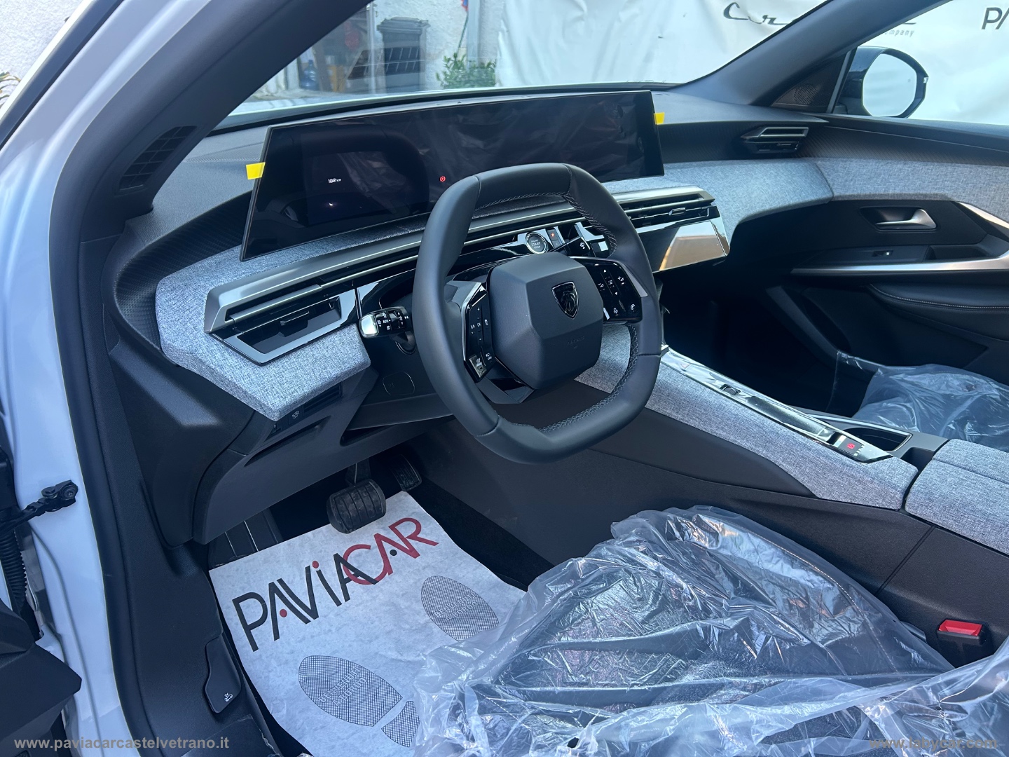 3008 Hybrid 145 e-DCS6 Allure KM/0 - immagine 21