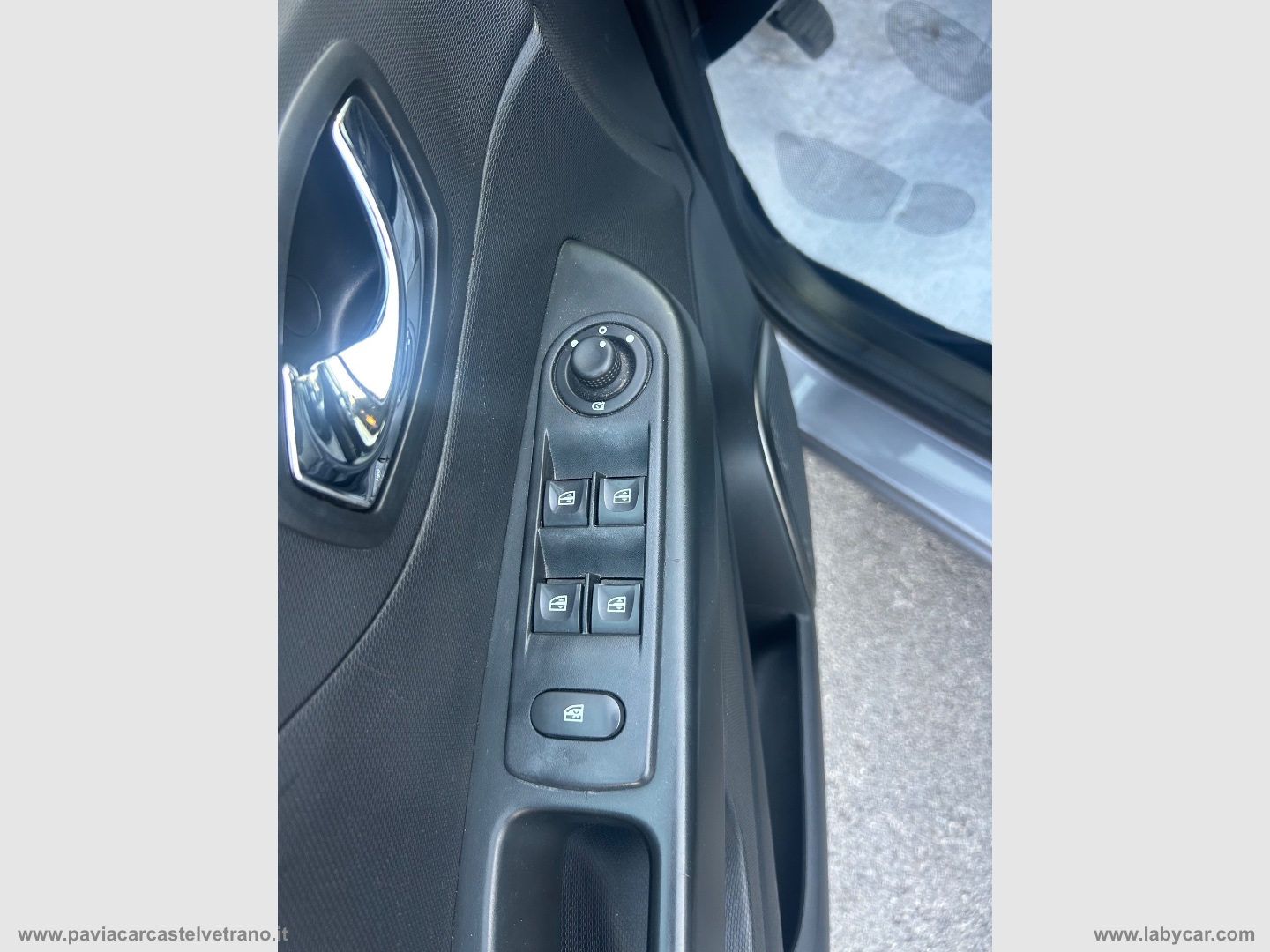 Captur dCi 8V 90 CV S&S Energy Iconic - immagine 21