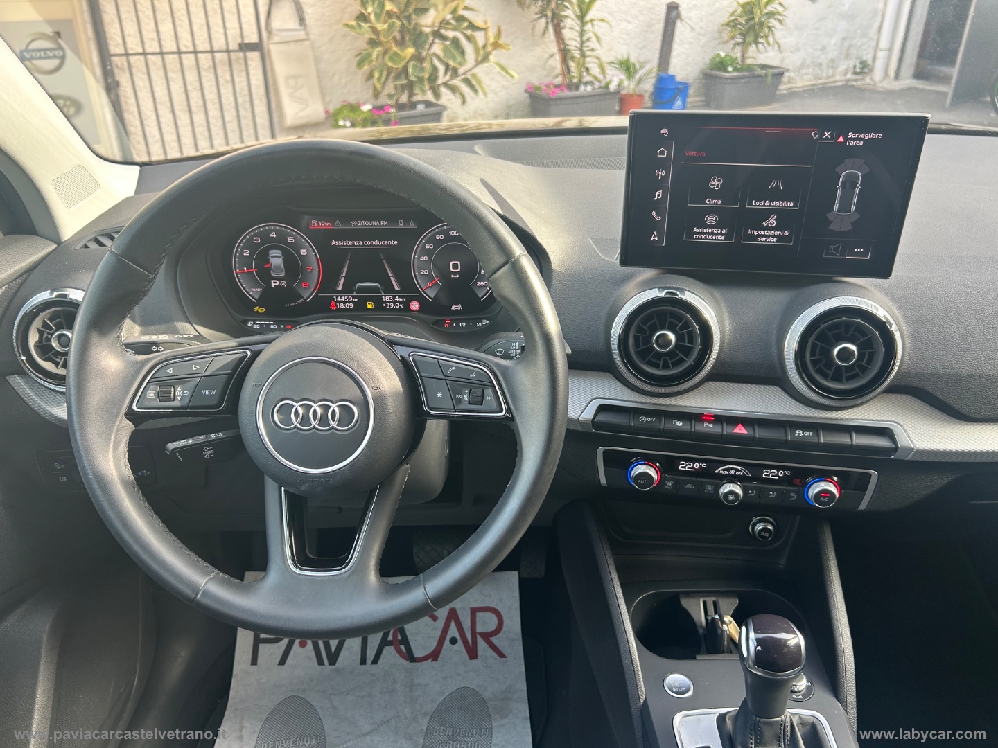 Q2 35 TFSI S tronic Identity Black - immagine 21