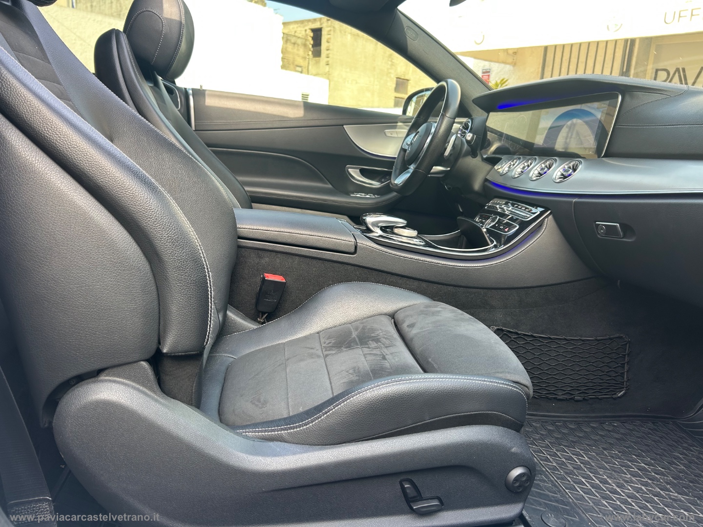 E 220 d AMG PREMIUM NIGHT EDITION - immagine 21