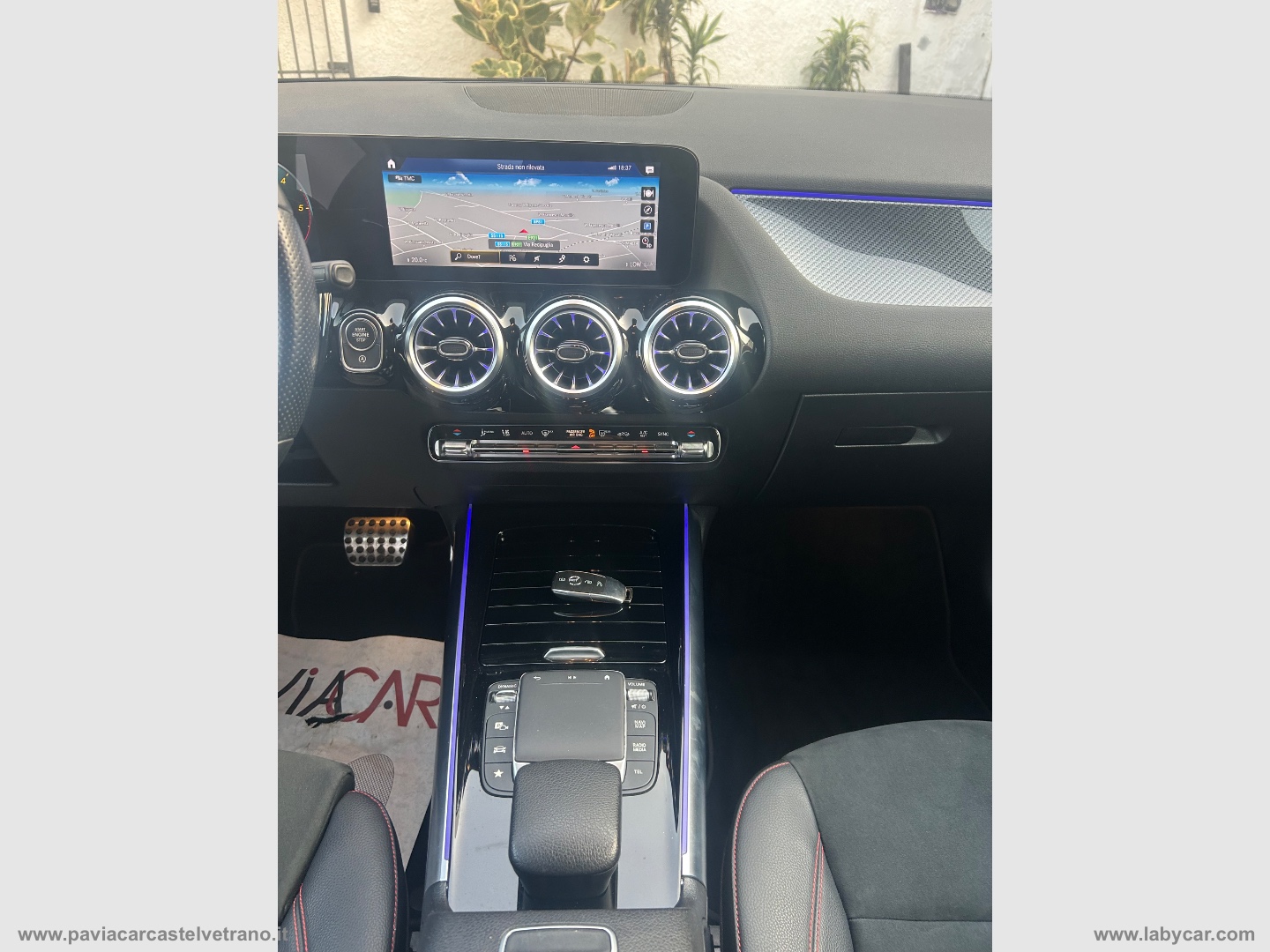 GLA 200 d Automatic 4Matic Premium - immagine 21