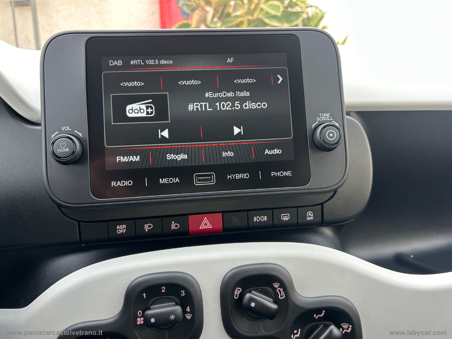Pandina 1.0 FireFly 65 CV Hybrid Cross KM/0 - immagine 21