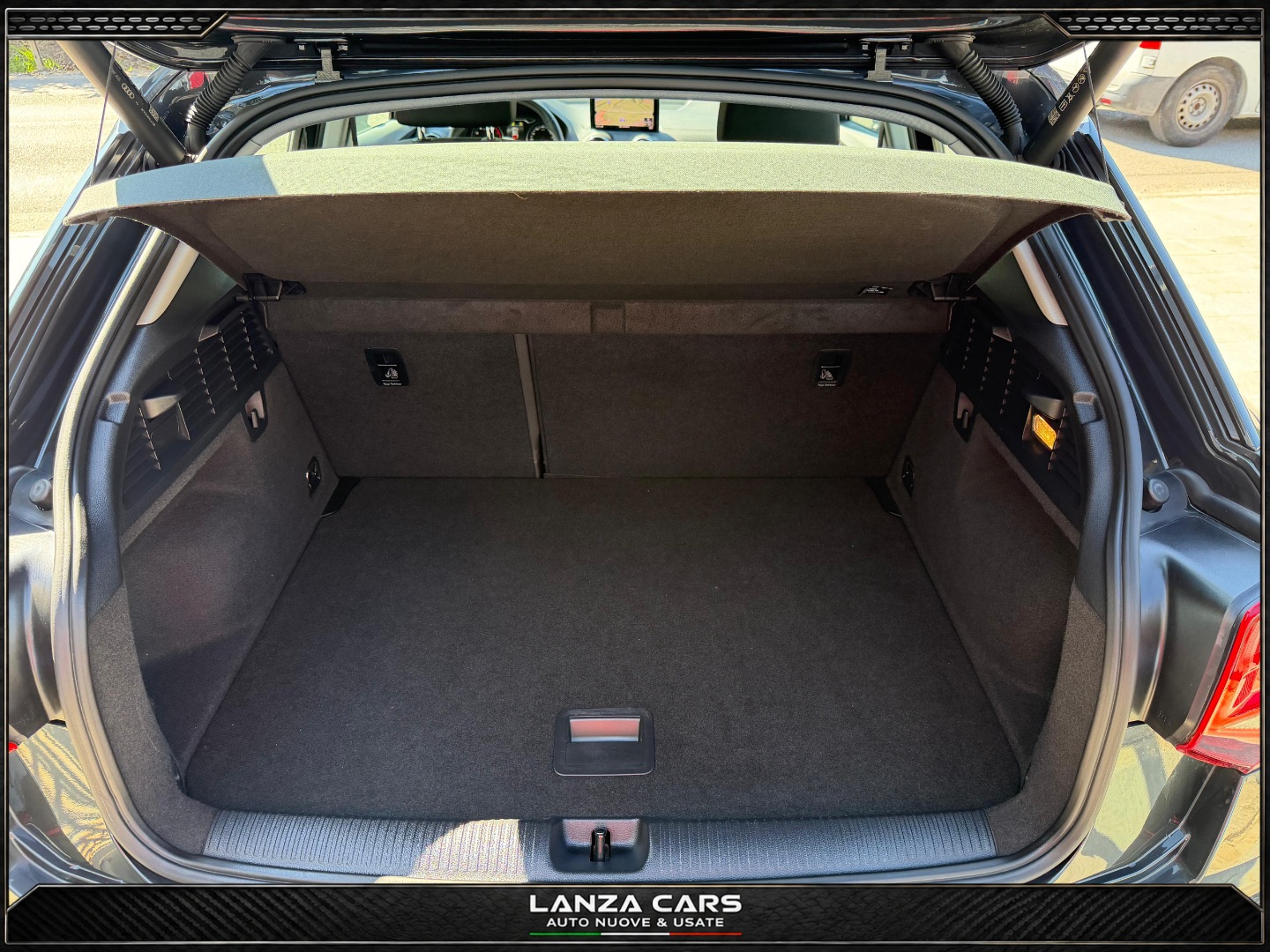 Q2 35 TFSI S tronic Admired - immagine 21