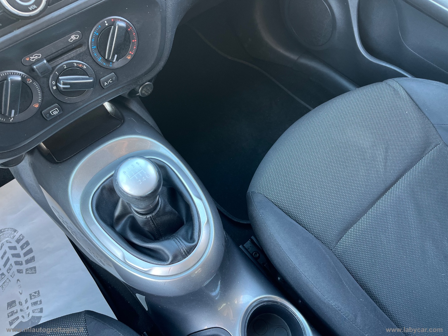 Juke 1.5 dCi Visia - immagine 21