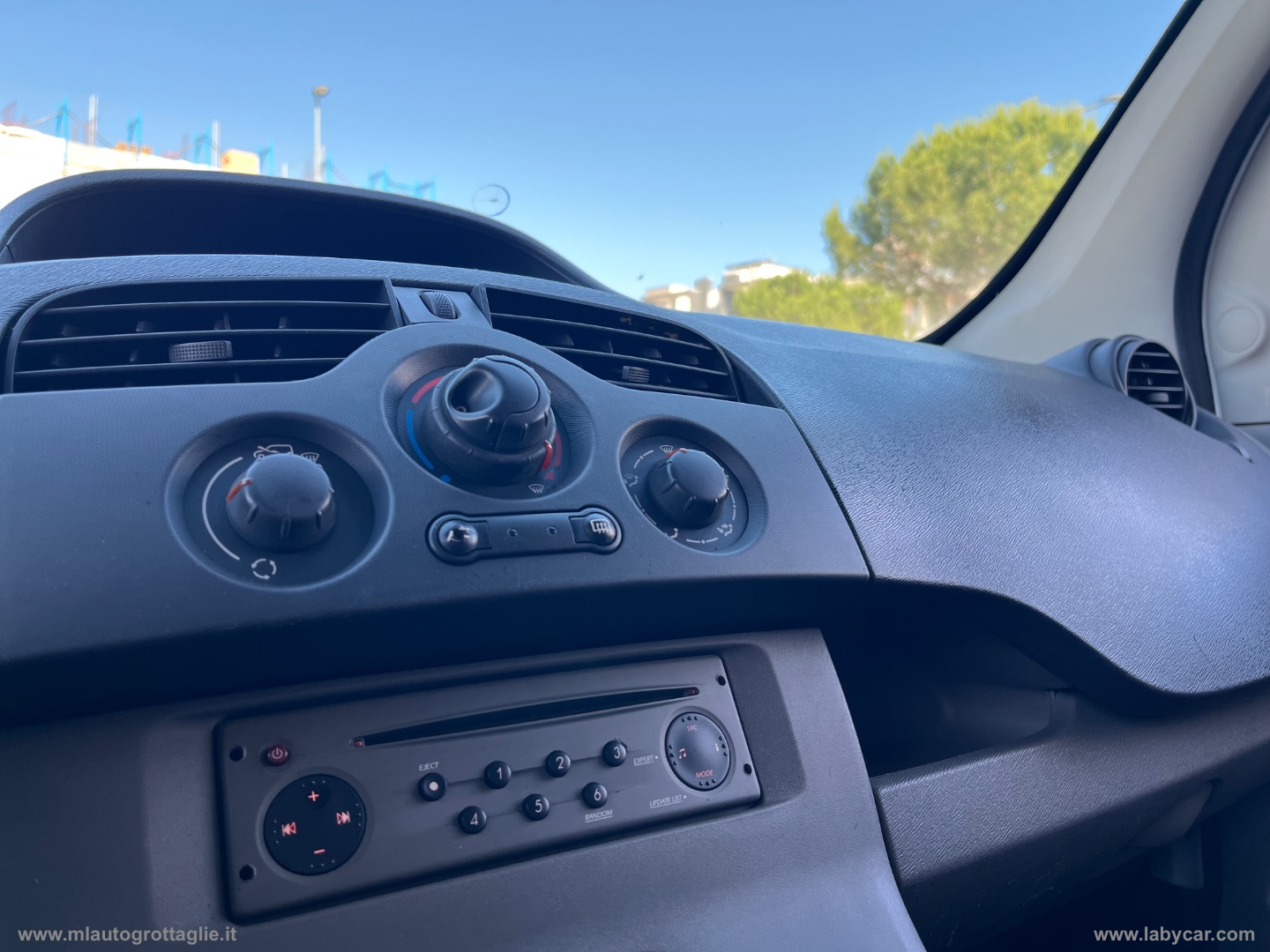 Kangoo 1.5 dCi 85CV 4p. Expr. Gran Conf. PERFETTE CONDIZIONI - immagine 21